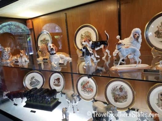figurines Delchamps porcelain